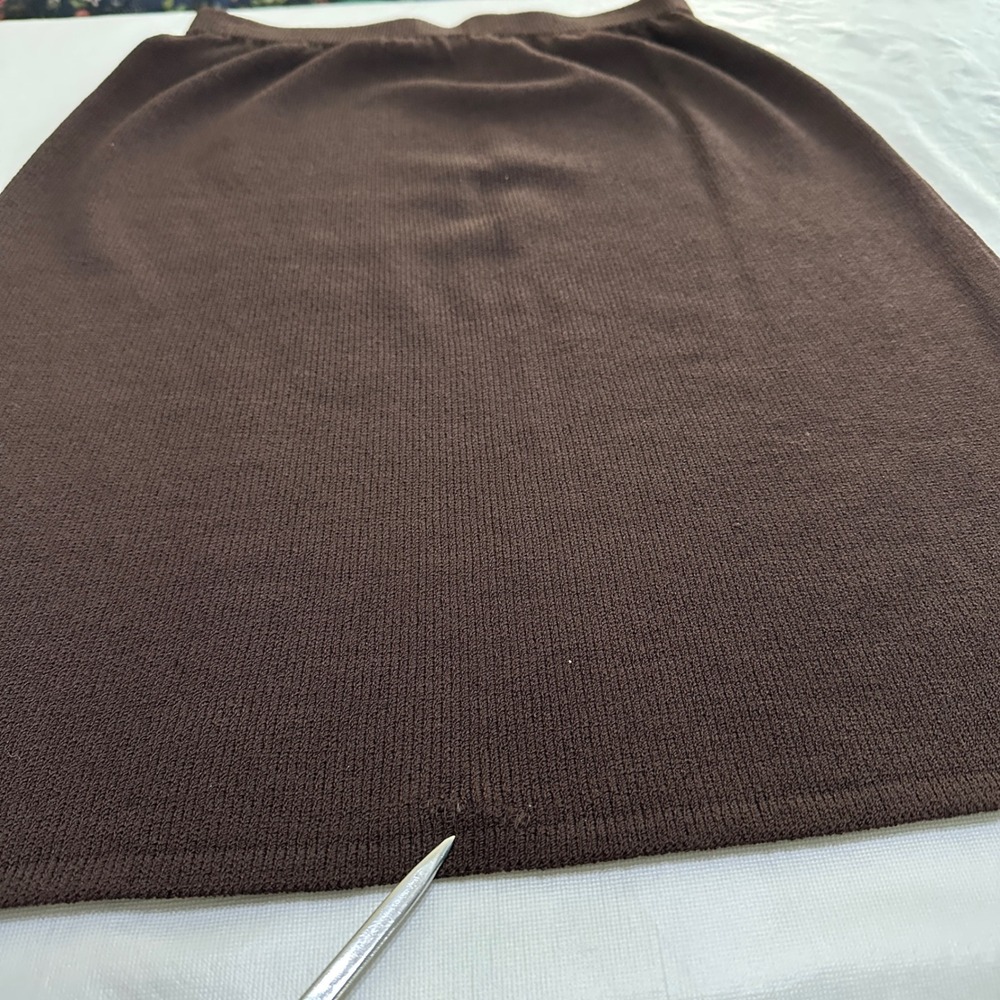 St. John Collection Brown Knit Suit Set Sz 14/12 Gold Buttons Mended Flaws Vtg - Picture 13 of 16